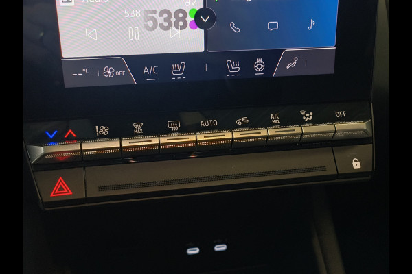 Renault Captur 1.3 mild hybrid 160 techno AUTOMAAT uit 2025 Rijklaar + Fabrieksgarantie Henk Jongen Auto's in Helmond,  al 50 jaar service zoals 't hoort!