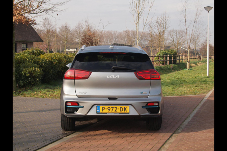 Kia e-Niro DynamicPlusLine 64 kWh | SOH 100% | Fase 3 | Panoramadak | Camera | Apple Carplay | Cruise Control