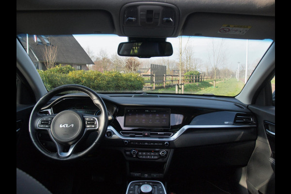 Kia e-Niro DynamicPlusLine 64 kWh | SOH 100% | Fase 3 | Panoramadak | Camera | Apple Carplay | Cruise Control