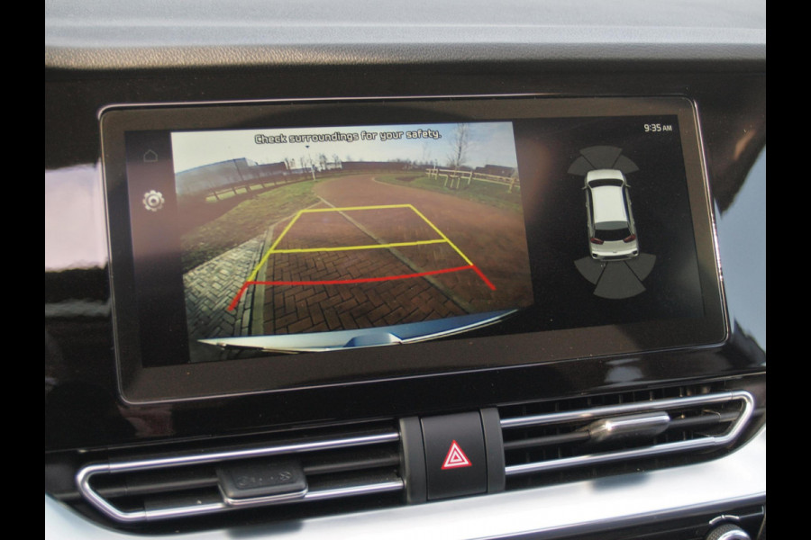 Kia e-Niro DynamicPlusLine 64 kWh | SOH 100% | Fase 3 | Panoramadak | Camera | Apple Carplay | Cruise Control