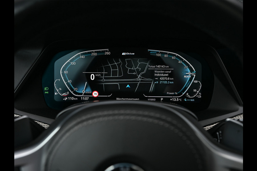 BMW X5 xDrive45e High Executive 394pk M-Sport | M-Sportbrake | Shadow-Line | Panorama dak | Trekhaak | Ambiance interieur | Adaptive Led | 360 Camera | Harman/Kardon | Adaptive Cruise