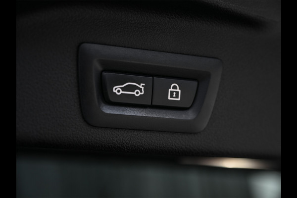 BMW X5 xDrive45e High Executive 394pk M-Sport | M-Sportbrake | Shadow-Line | Panorama dak | Trekhaak | Ambiance interieur | Adaptive Led | 360 Camera | Harman/Kardon | Adaptive Cruise