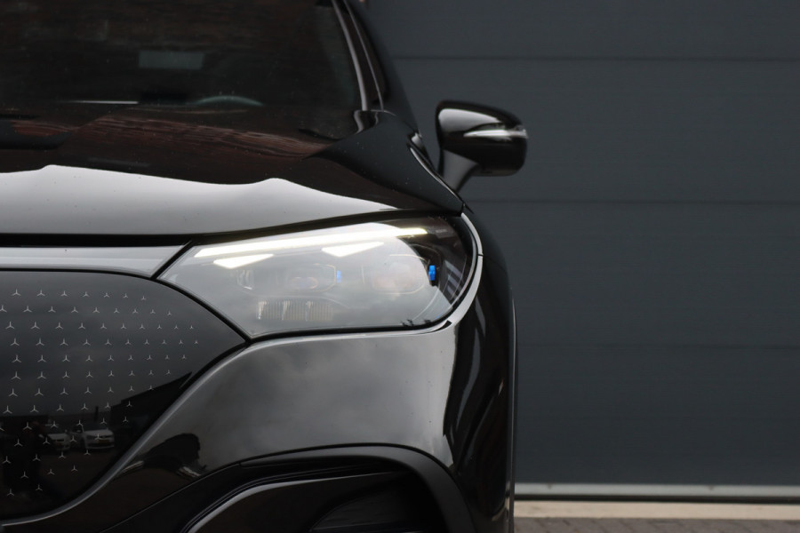 Mercedes-Benz EQE SUV 350 4MATIC AMG Line 91 kWh | Distronic+ | Panoramadak | Memory | Burmester | Digital Light | Surround Camera | 22kW | Warmtepomp | Keyless Go |