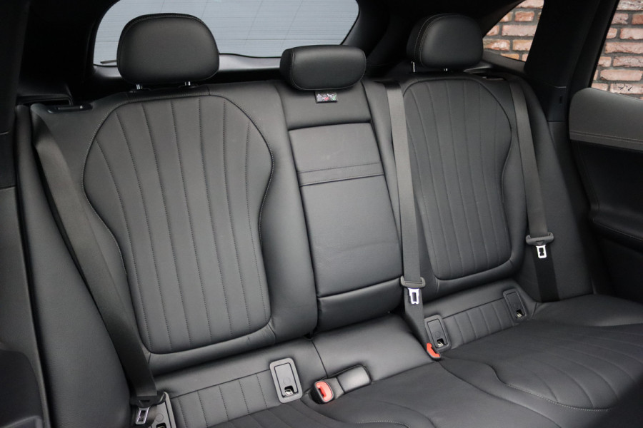 Mercedes-Benz EQE SUV 350 4MATIC AMG Line 91 kWh | Distronic+ | Panoramadak | Memory | Burmester | Digital Light | Surround Camera | 22kW | Warmtepomp | Keyless Go |