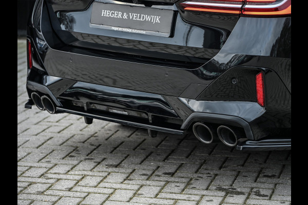 BMW 5 Serie Touring 530e Xdrive 300pk M Sport | Shadowline | Comfort access | Bowers&Wilkins | Iconic grill | Active cruise | 360 camera | Ambiance | El. trekhaak