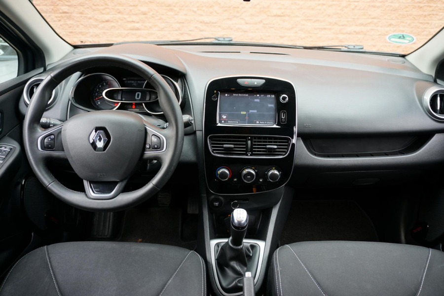 Renault Clio Estate 0.9 TCe Limited + NAVI / SENOREN / BLUETOOTH
