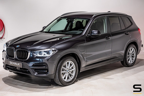 BMW X3 XDrive30e High Executive|Trekhaak|Leder|Cam|HUD|Stoel