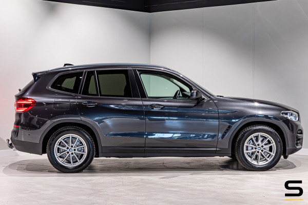 BMW X3 XDrive30e High Executive|Trekhaak|Leder|Cam|HUD|Stoel