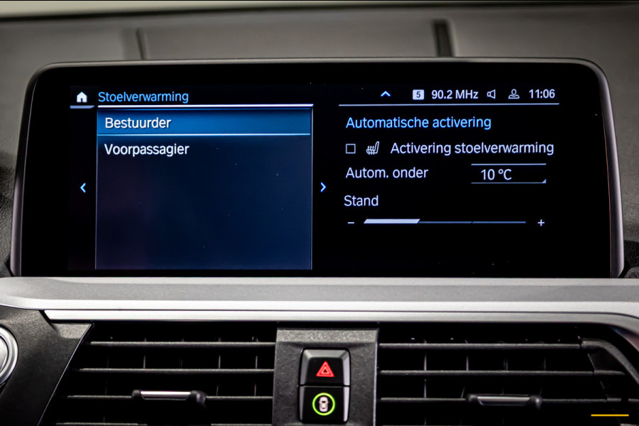 BMW X3 XDrive30e High Executive|Trekhaak|Leder|Cam|HUD|Stoel