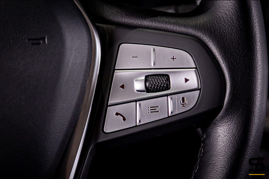 BMW X3 XDrive30e High Executive|Trekhaak|Leder|Cam|HUD|Stoel