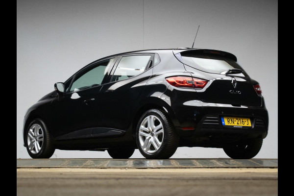 Renault Clio 0.9 TCe Zen Sport (NAVI,PDC,CRUISE,BLUETOOTH,LED,ELEKTRISCH PAKKET,SPORTSTOELEN,NETTE STAAT)
