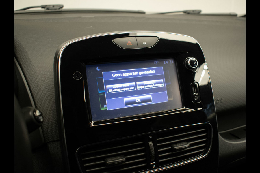 Renault Clio 0.9 TCe Zen Sport (NAVI,PDC,CRUISE,BLUETOOTH,LED,ELEKTRISCH PAKKET,SPORTSTOELEN,NETTE STAAT)