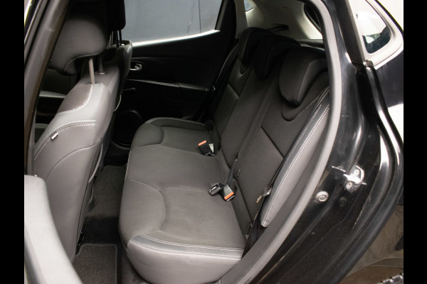 Renault Clio 0.9 TCe Zen Sport (NAVI,PDC,CRUISE,BLUETOOTH,LED,ELEKTRISCH PAKKET,SPORTSTOELEN,NETTE STAAT)