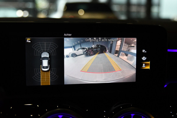 Mercedes-Benz CLA-Klasse AMG 35 4MATIC Aero. Schaal, Perf Stuur, Burm, Keyless, Camera, CarPlay, Sfeer!