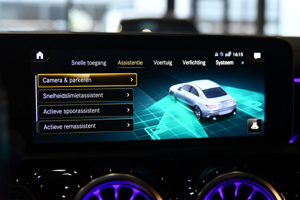 Mercedes-Benz CLA-Klasse AMG 35 4MATIC Aero. Schaal, Perf Stuur, Burm, Keyless, Camera, CarPlay, Sfeer!