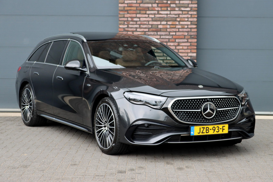 Mercedes-Benz E-Klasse Estate 300 e AMG Line | Luchtvering | Hyperscreen | Stoelventilatie | Distronic+ | Massage | Digital Light | Trekhaak | Surround Camera | Nappa Leder | Burmester | Keyless Go | Vlakkenverwarming |