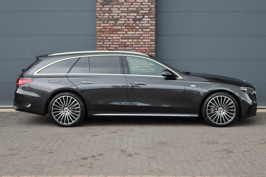 Mercedes-Benz E-Klasse Estate 300 e AMG Line | Luchtvering | Hyperscreen | Stoelventilatie | Distronic+ | Massage | Digital Light | Trekhaak | Surround Camera | Nappa Leder | Burmester | Keyless Go | Vlakkenverwarming |