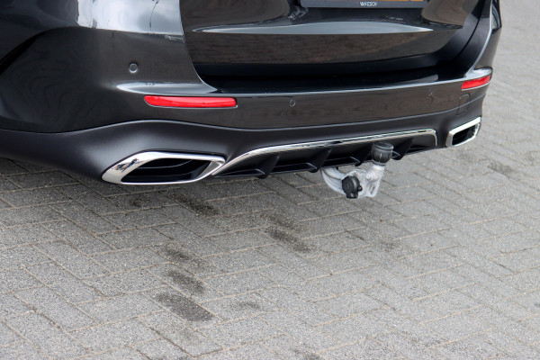 Mercedes-Benz E-Klasse Estate 300 e AMG Line | Luchtvering | Hyperscreen | Stoelventilatie | Distronic+ | Massage | Digital Light | Trekhaak | Surround Camera | Nappa Leder | Burmester | Keyless Go | Vlakkenverwarming |