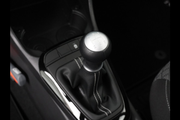 Kia Picanto 1.0 DPI DynamicLine - Airco - Navigatie - Cruise Control - Apple/Android Carplay - Fabrieksgarantie Tot 2032