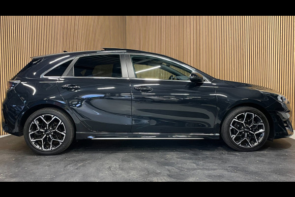 Kia Ceed 1.0 T-GDi GT-Line|DIGITAL COCKPIT|PANORAMADAK|APPLE CARPLAY+ANDROID|STOEL+STUURVERW|CAMERA|CLIMA+CRUISE|NAV|NAP|NL|1e EIG