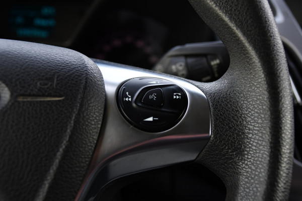 Ford Transit Connect 1.5 TDCI L2 PB Edition Sensoren, Airco, 120pk, Voorruitverwarming, 3 zits, Uniek!