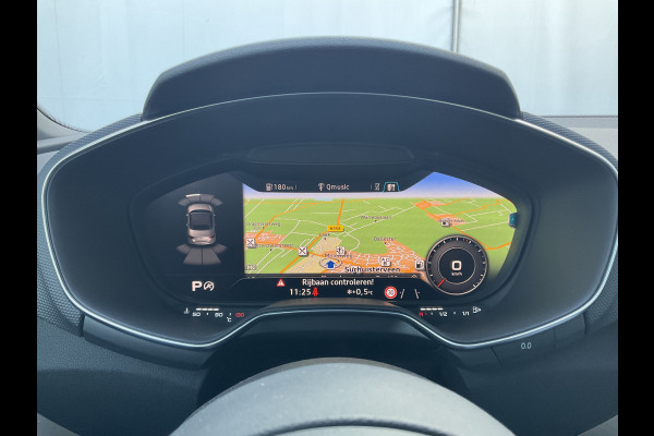 Audi TT Roadster TT RS 2.5 400pk 5-Cil Quattro B&O Camera Stoelverw. 20 Inch