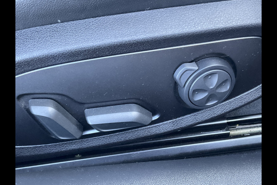 Audi TT Roadster TT RS 2.5 400pk 5-Cil Quattro B&O Camera Stoelverw. 20 Inch