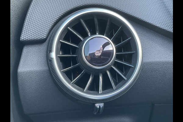 Audi TT Roadster TT RS 2.5 400pk 5-Cil Quattro B&O Camera Stoelverw. 20 Inch