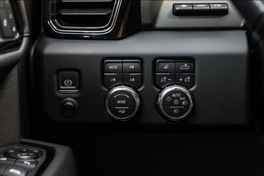 GMC Sierra Crew Cap 1500 AT4 309 PK D Schuifdak Trekhaak Keyless 360 Camera Memory ''18