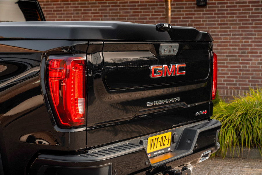 GMC Sierra Crew Cap 1500 AT4 309 PK D Schuifdak Trekhaak Keyless 360 Camera Memory ''18