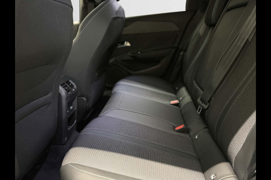 Peugeot 308 130pk Allure Trekhaak Navi, Leer Bekleding, Trekhaak, 360° Camera, ACC, LED Digital Cockpit,