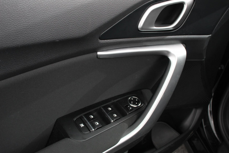 Kia Ceed Sportswagon 1.0 T-GDi 101pk Prestige Navigatie Apple Carplay/Android Auto Camera Stoel- en stuurverwarming Cruise Control Climatronic Start/Stop systeem Getinte ramen