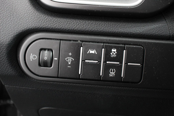 Kia Ceed Sportswagon 1.0 T-GDi 101pk Prestige Navigatie Apple Carplay/Android Auto Camera Stoel- en stuurverwarming Cruise Control Climatronic Start/Stop systeem Getinte ramen