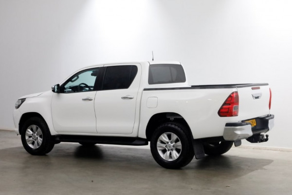 Toyota Hilux 2.4 D-4D-F 150pk E6 4WD 4x4 Double Cab Automaat 2/5-Persoons 08-2019