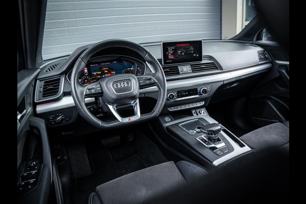 Audi Q5 55 TFSI e quattro Competition - S-Line l RS-Look l Pano l HUD l Luchtv. l Trekhaak