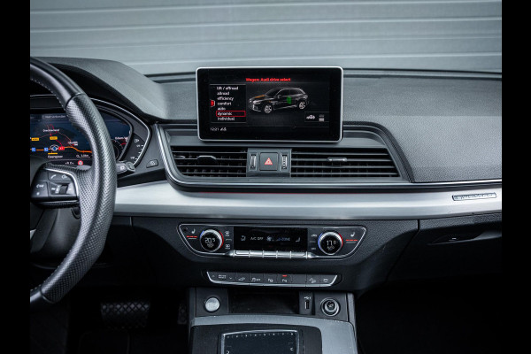 Audi Q5 55 TFSI e quattro Competition - S-Line l RS-Look l Pano l HUD l Luchtv. l Trekhaak