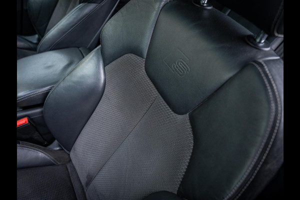 Audi Q5 55 TFSI e quattro Competition - S-Line l RS-Look l Pano l HUD l Luchtv. l Trekhaak