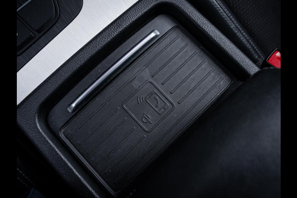 Audi Q5 55 TFSI e quattro Competition - S-Line l RS-Look l Pano l HUD l Luchtv. l Trekhaak