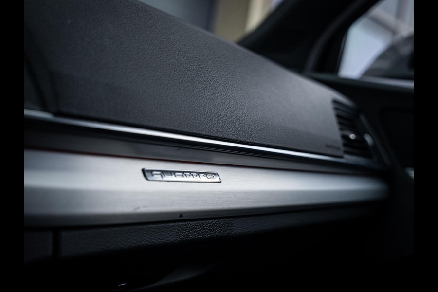 Audi Q5 55 TFSI e quattro Competition - S-Line l RS-Look l Pano l HUD l Luchtv. l Trekhaak