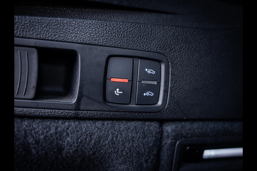 Audi Q5 55 TFSI e quattro Competition - S-Line l RS-Look l Pano l HUD l Luchtv. l Trekhaak