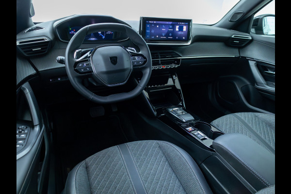 Peugeot 2008 1.2 PureTech 130 Allure automaat | Stoelverwarming | Adap. Cruise | Camera voor en achter | Apple Carplay, Android auto, Trekhaak, Extra getint glas