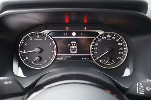 Nissan QASHQAI 1.3 MHEV Acenta 140 Pk / Airco / Cruise / Side assist / Line assist.