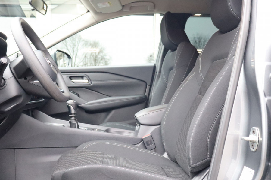 Nissan QASHQAI 1.3 MHEV Acenta 140 Pk / Airco / Cruise / Side assist / Line assist.