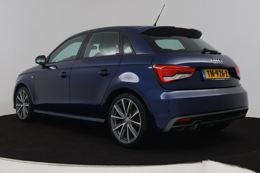 Audi A1 Sportback 1.0 TFSI Advance Sport (NAVIGATIE, CRUISE CONTROL, AUTOMAAT)