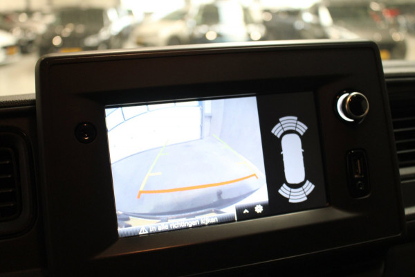 Renault Master T35 2.3 dCi 135 L2H2 Comfort Camera/Navi Zeer nette bus