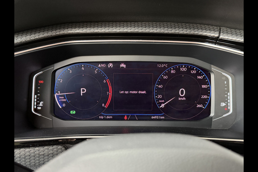 Volkswagen T-Cross 1.5 TSI 150 ACT R-Line | Navi | Beats | Camera | Virtual cockpit | 18" | ACC | Dodehoek | 100% Onderhouden!