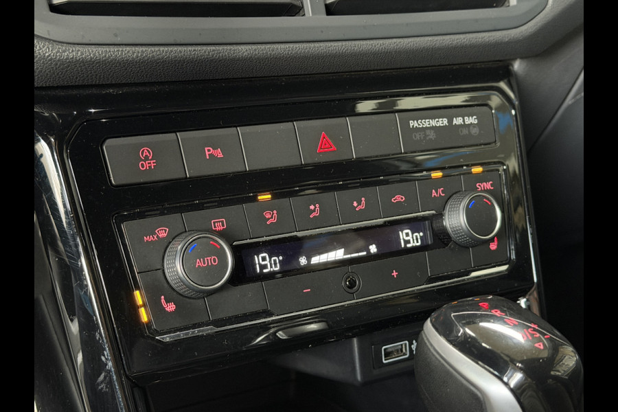 Volkswagen T-Cross 1.5 TSI 150 ACT R-Line | Navi | Beats | Camera | Virtual cockpit | 18" | ACC | Dodehoek | 100% Onderhouden!