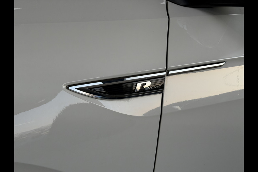 Volkswagen T-Cross 1.5 TSI 150 ACT R-Line | Navi | Beats | Camera | Virtual cockpit | 18" | ACC | Dodehoek | 100% Onderhouden!