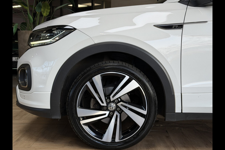Volkswagen T-Cross 1.5 TSI 150 ACT R-Line | Navi | Beats | Camera | Virtual cockpit | 18" | ACC | Dodehoek | 100% Onderhouden!