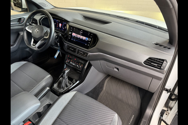 Volkswagen T-Cross 1.5 TSI 150 ACT R-Line | Navi | Beats | Camera | Virtual cockpit | 18" | ACC | Dodehoek | 100% Onderhouden!